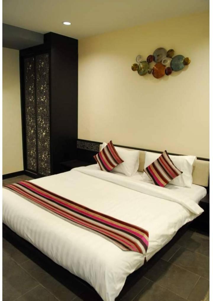 Monsane River Kwai Resort Kanchanaburi Exterior foto